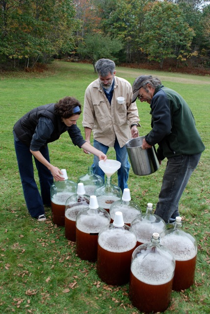 [Image: cy7-filling-carboys.jpg]
